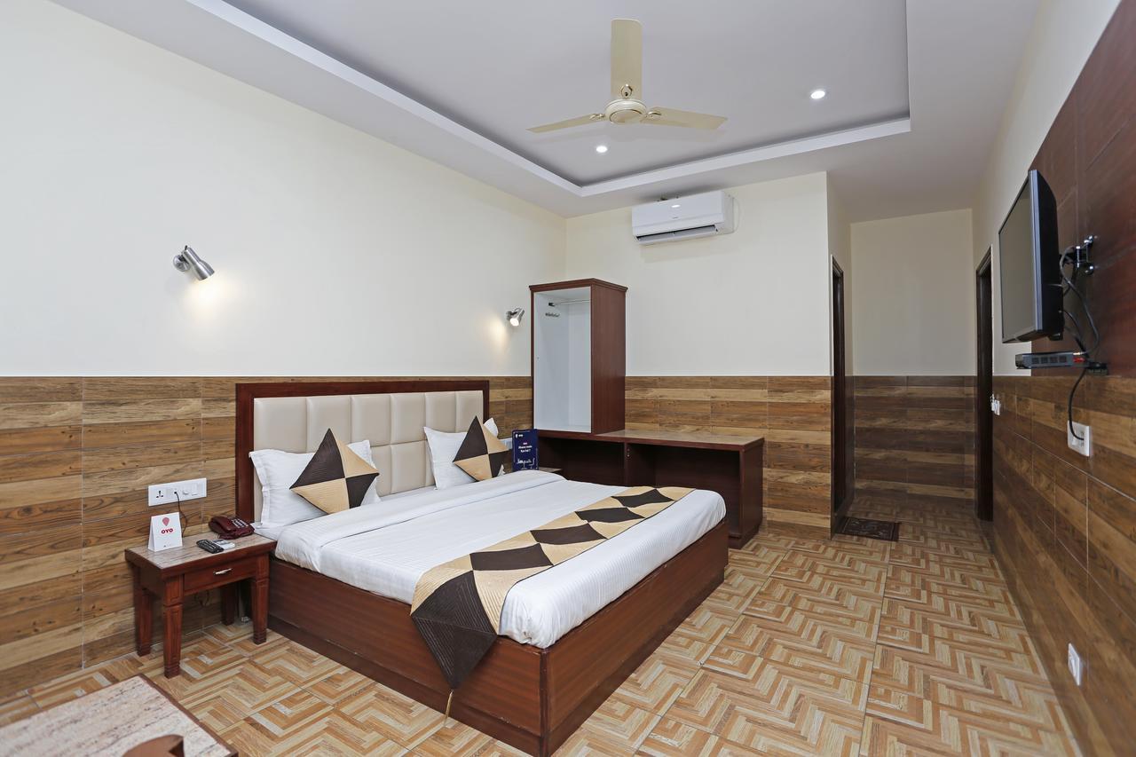 Hotel Vishnu Inn Dehradun Extérieur photo