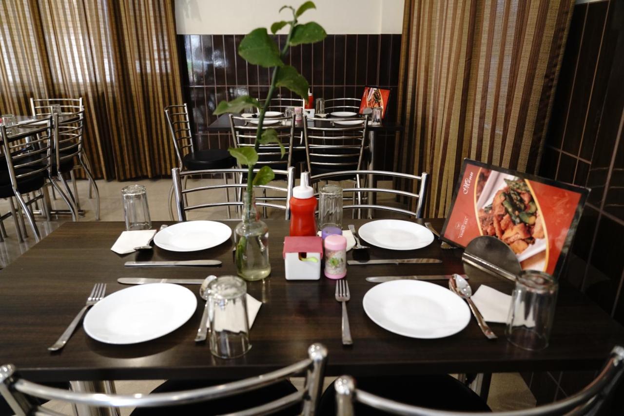 Hotel Vishnu Inn Dehradun Extérieur photo